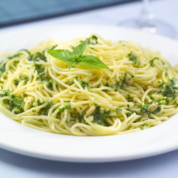3045- Spaghetti al pesto - copia