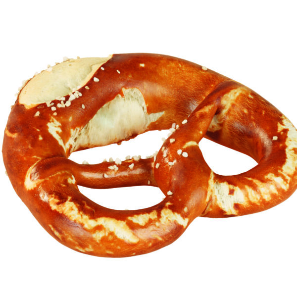 20096-bretzel-cocinado-con-sal